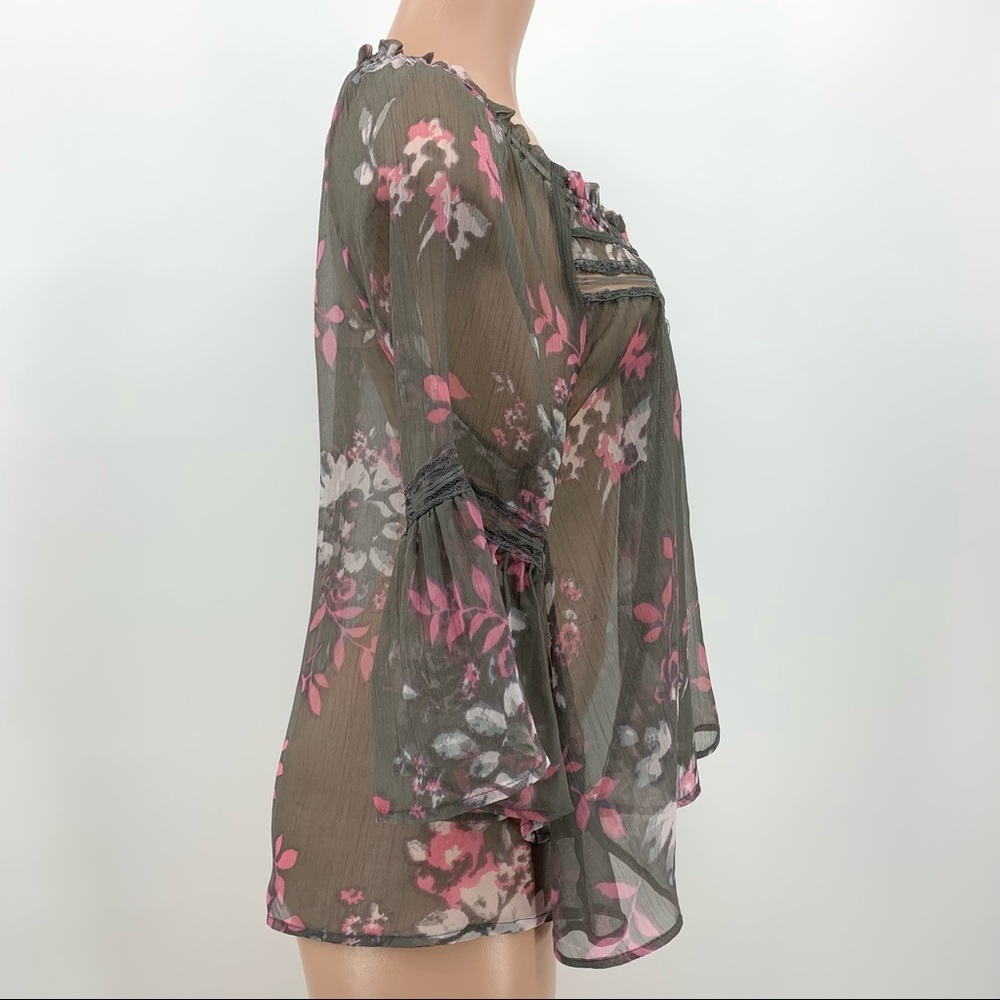Rock & Roll Cowgirl Sheer Floral Blouse Top - Picture 2 of 7